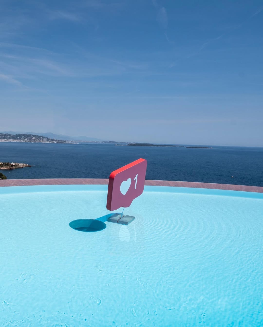 Image from Instagram / Palais Bulles, Cannes 8