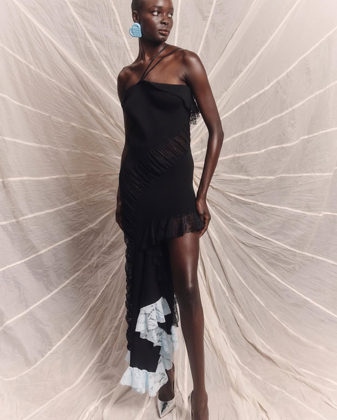 Image from Ester Manas / AW23 show 6