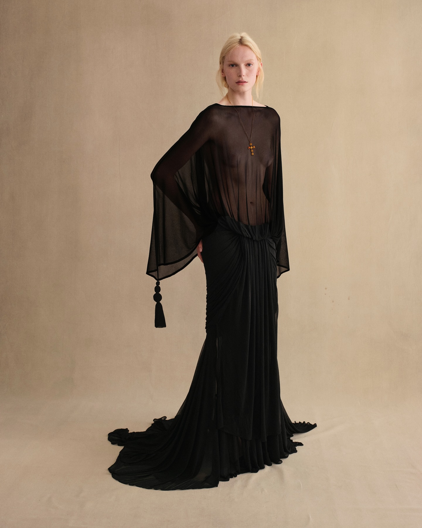 Image from JACQUEMUS / "Le Paysan" 1