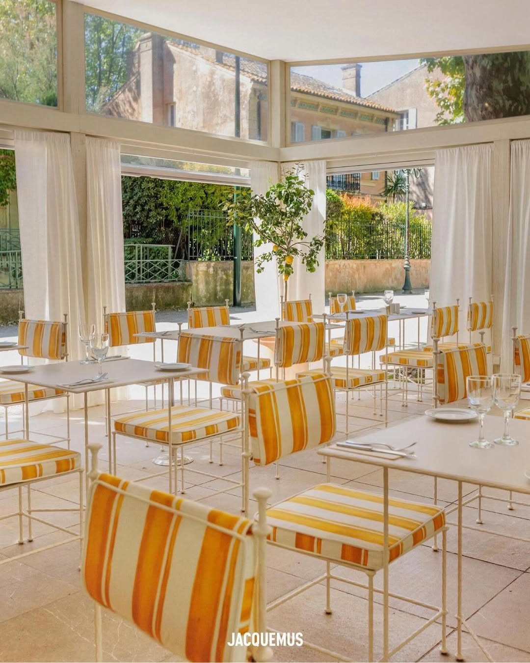 Image from JACQUEMUS / Image et videos 3