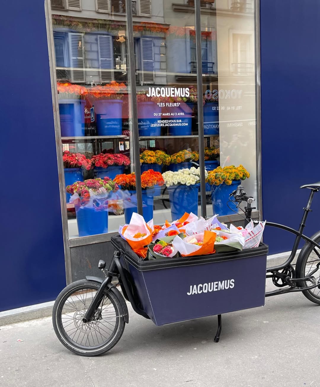 Image from JACQUEMUS / LES FLEURS 11