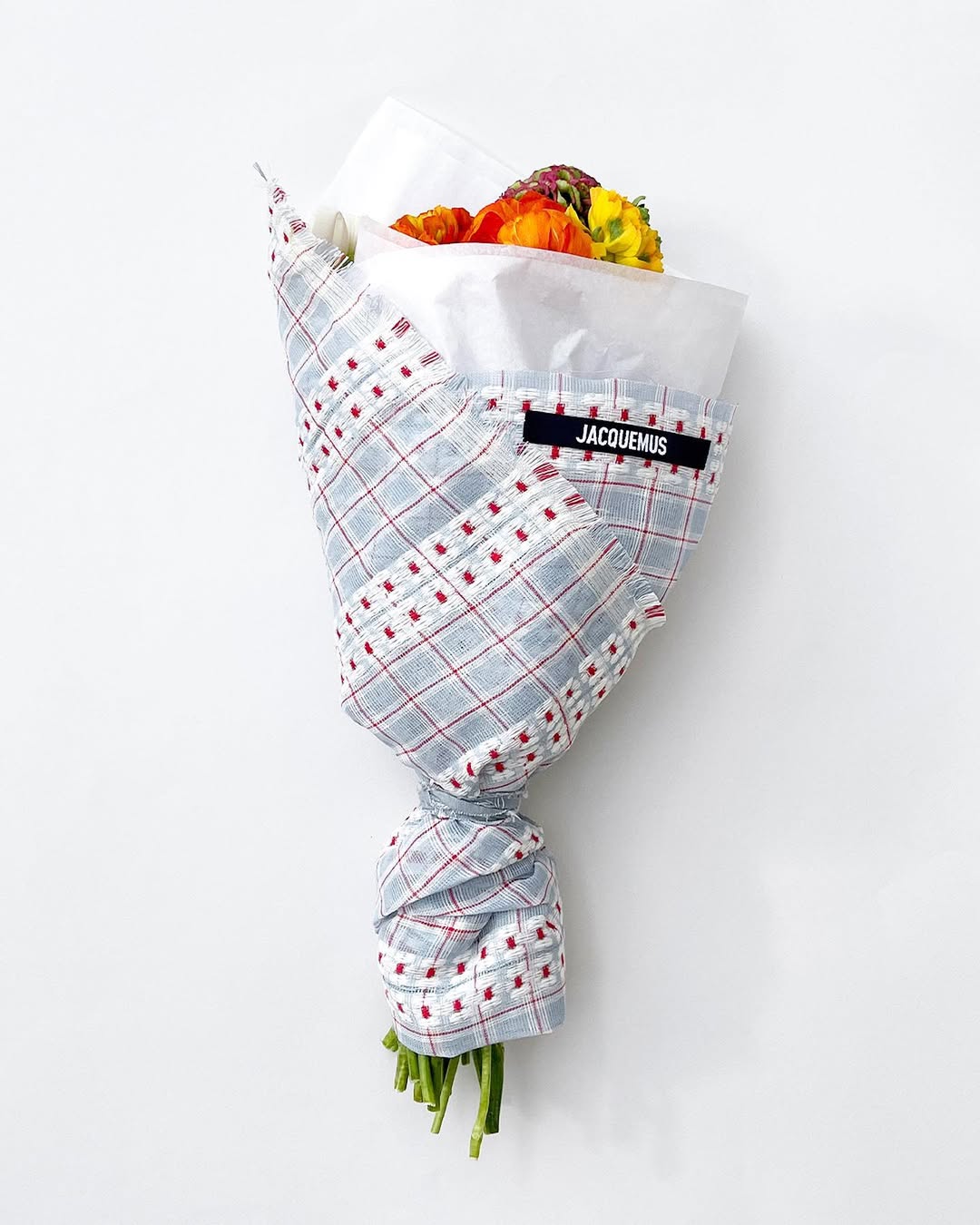 Image from JACQUEMUS / LES FLEURS 6