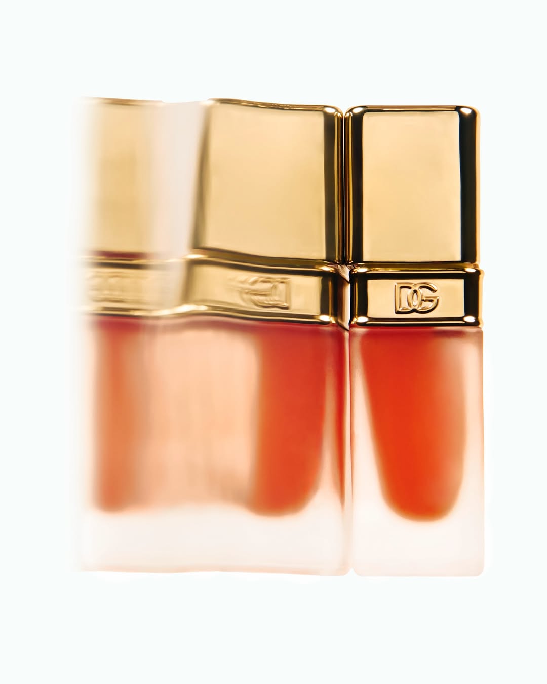 Image from Dolce & Gabbana / Oil Lip Plumper 6