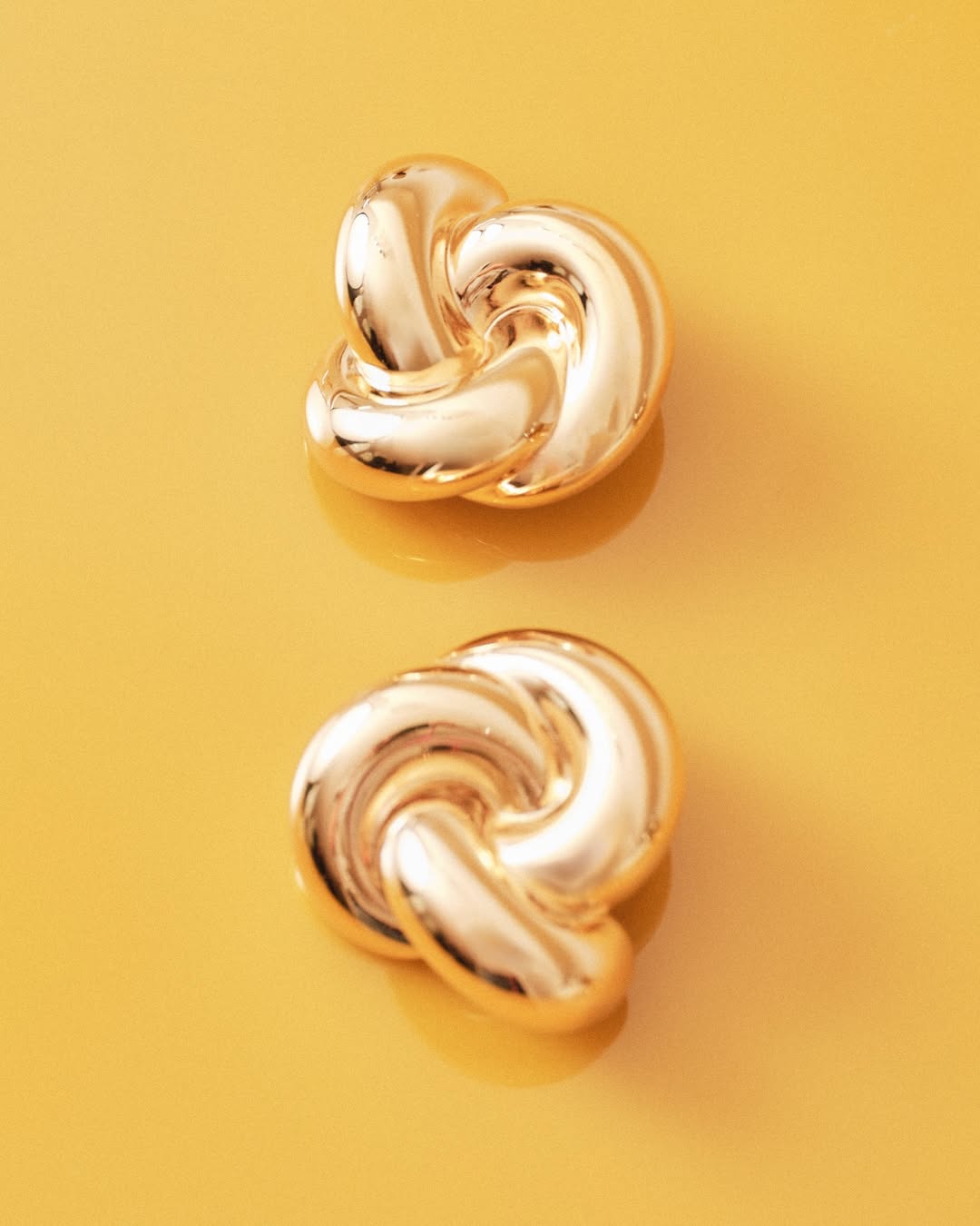 Image from Ounass / Still life 1