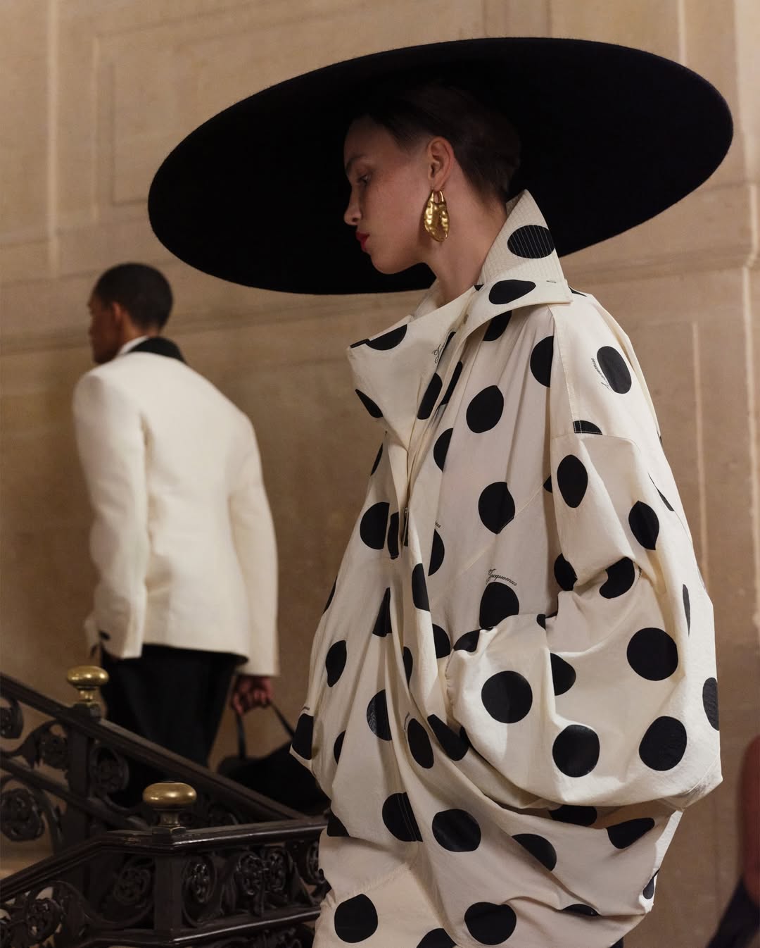 Image from JACQUEMUS /  « Le Palmier » show 6